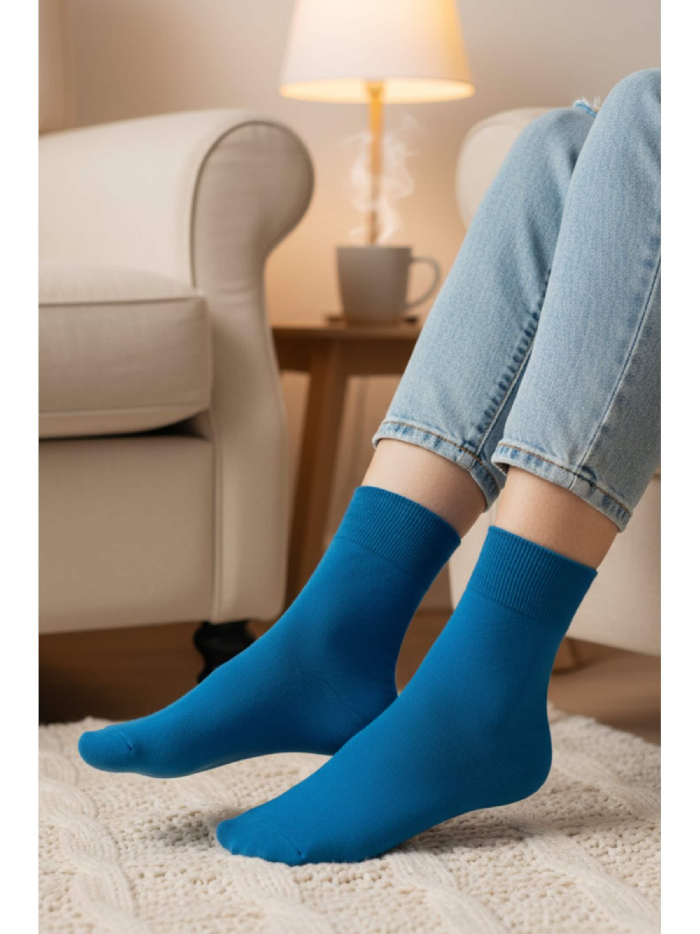 Calzino 'DOORA merino wool socks for women' di Sokisahtel in blu