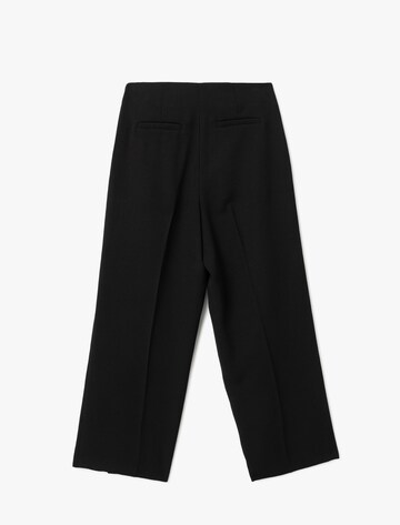 Koton Regular Pleated Pants in Black
