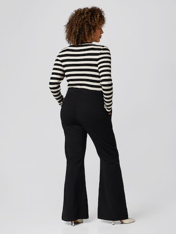 Flared Pantaloni 'CORA' di A LOT LESS in nero