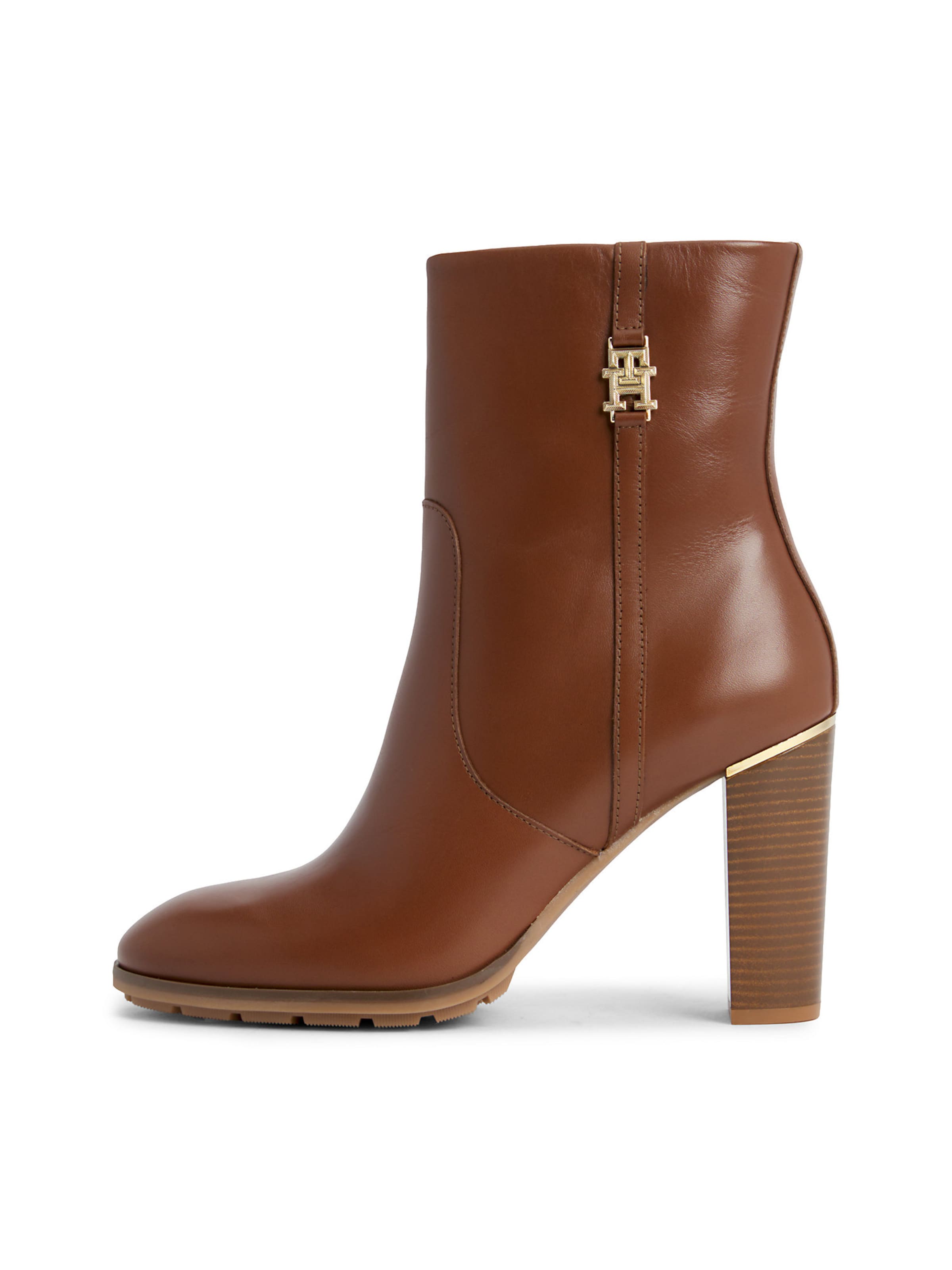 TOMMY HILFIGER Enkellaarsjes in Cognac ABOUT YOU
