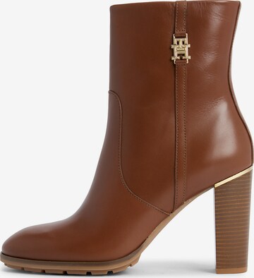 TOMMY HILFIGER Ankle Boots in Brown: front