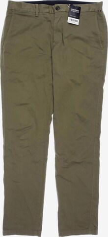 TOMMY HILFIGER Pants in 33 in Green: front