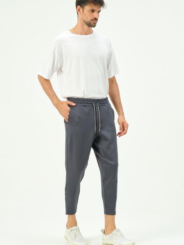 C&City Pyjama in Grijs