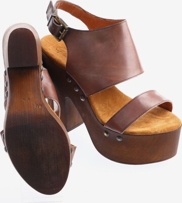 Get it Sandals & High-Heeled Sandals in 40 in Brown