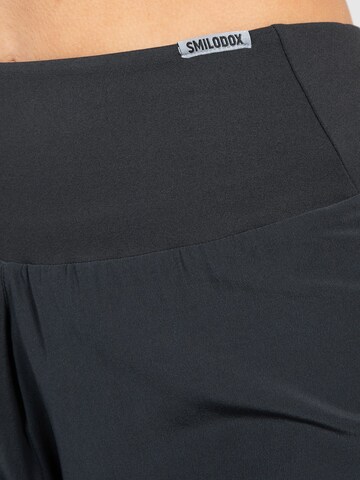 Loosefit Pantalon de sport 'Advance Pro' Smilodox en noir