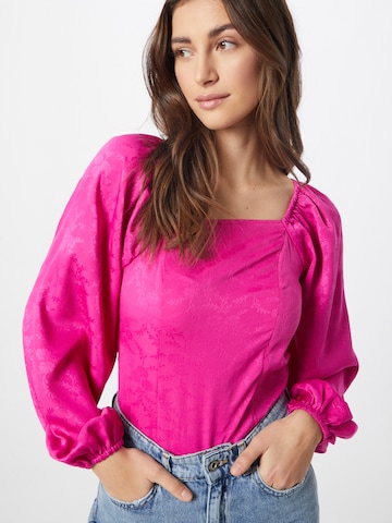 Dorothy Perkins - Blusa em rosa