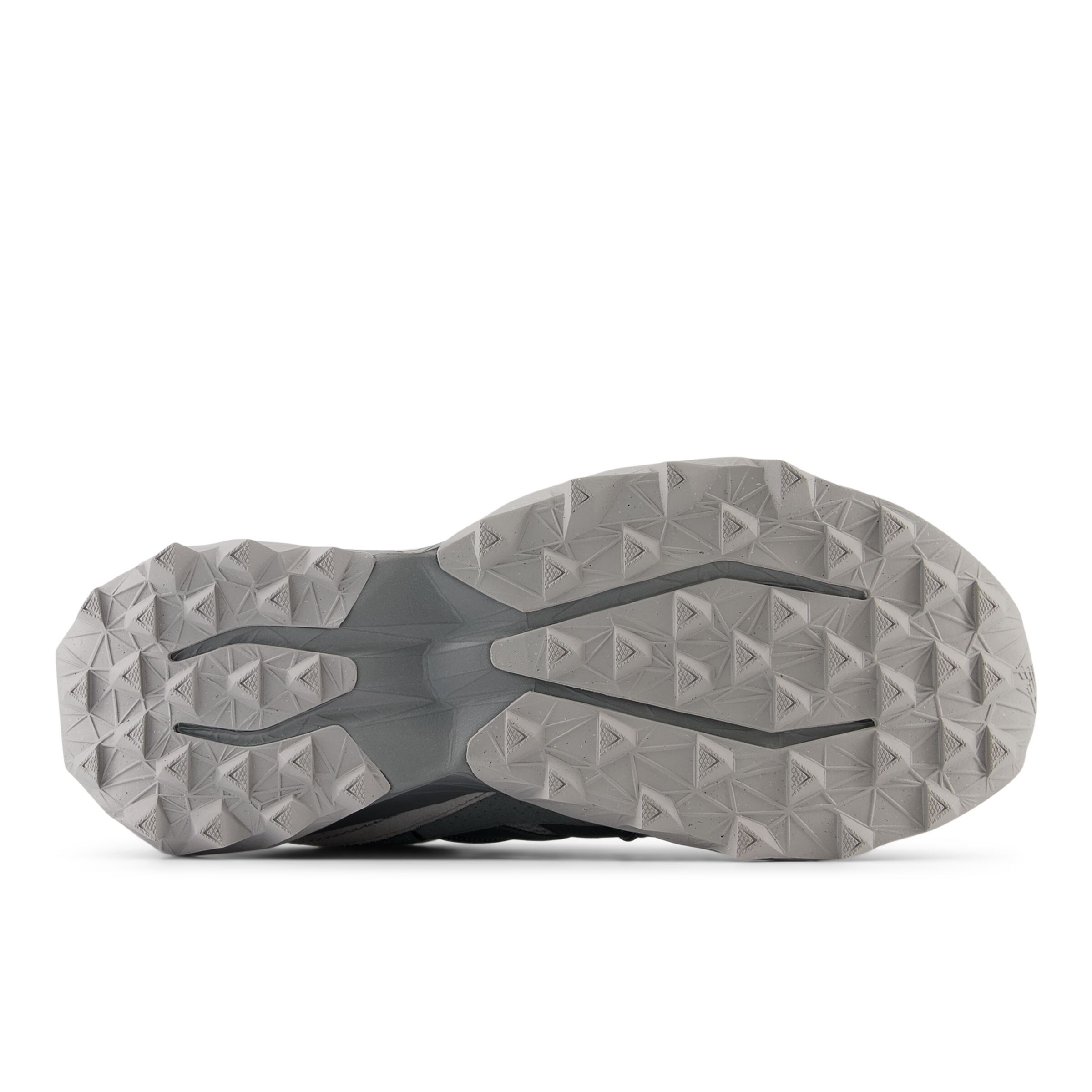 Chaussure de course 'Tektrel' new balance en gris