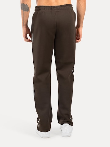 Smilodox Regular Jogginghose Yasin in Braun