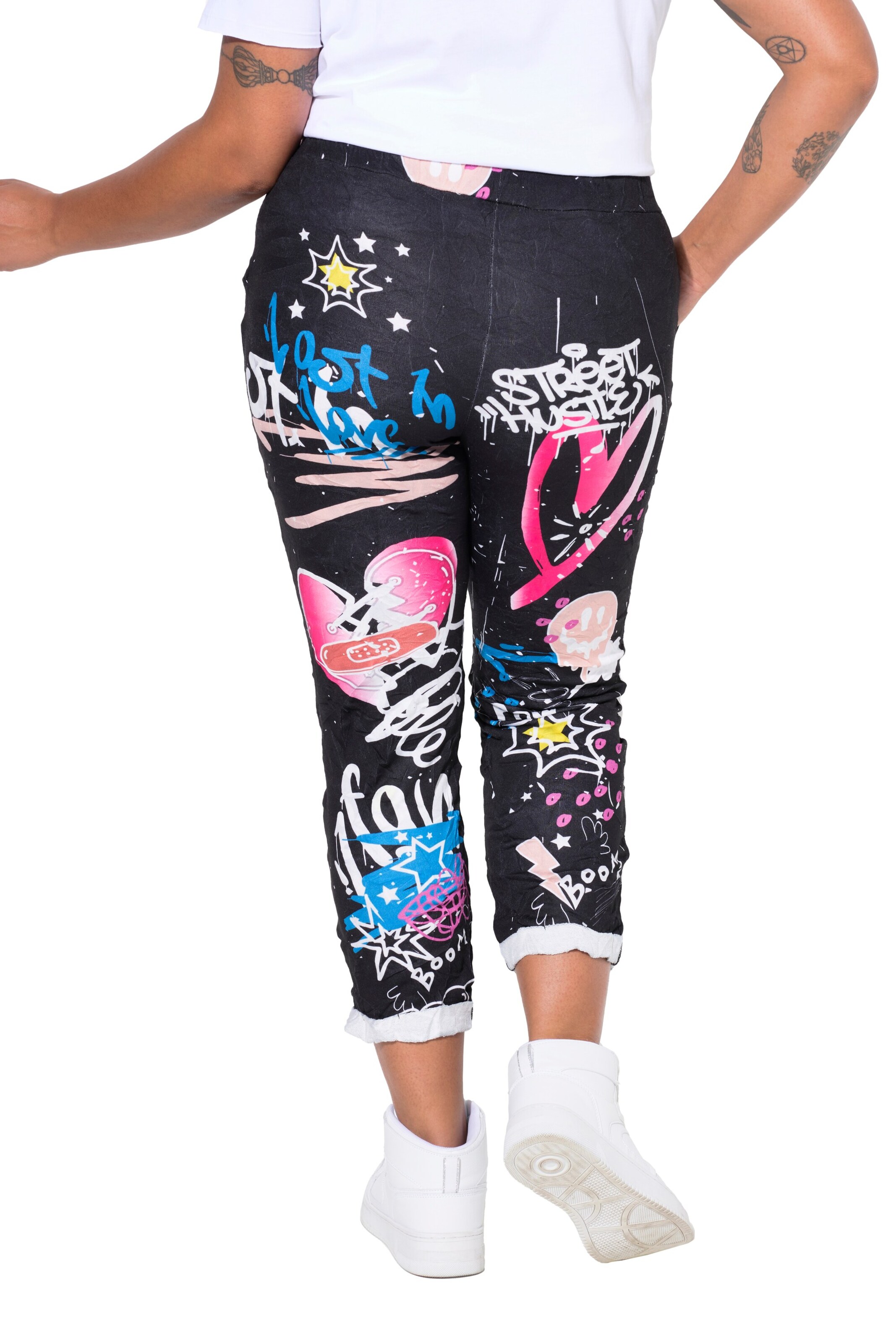 Angel of Style Slim fit Trousers in Black