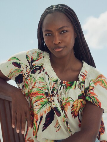 Next Blouse in Beige