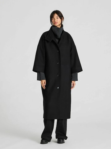 Manteau d’hiver 'Nete' Gai+Lisva en noir