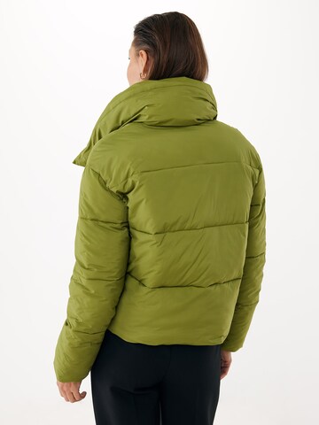 MEXX Prechodná bunda 'Boxy' - Zelená