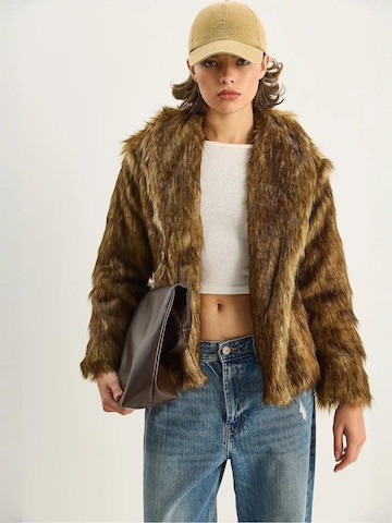 Veste mi-saison 'Kunstpelzmäntel' Bianco Lucci en marron