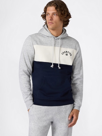 Champion Authentic Athletic Apparel Sweatshirt in Grau: Vorderseite