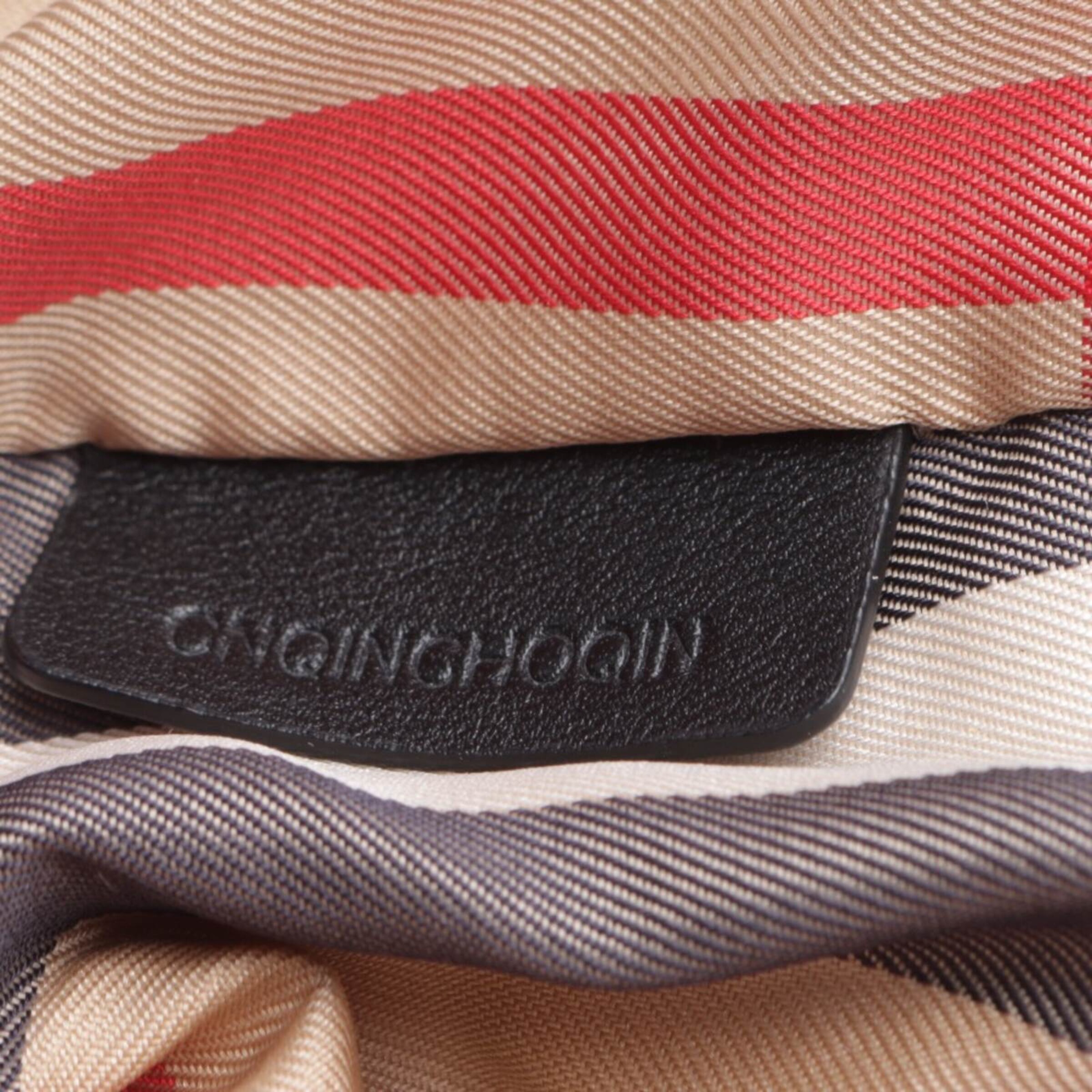 BURBERRY Bag in One size in Red