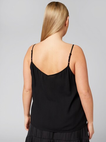 Guido Maria Kretschmer Curvy Top 'Nora' in Schwarz