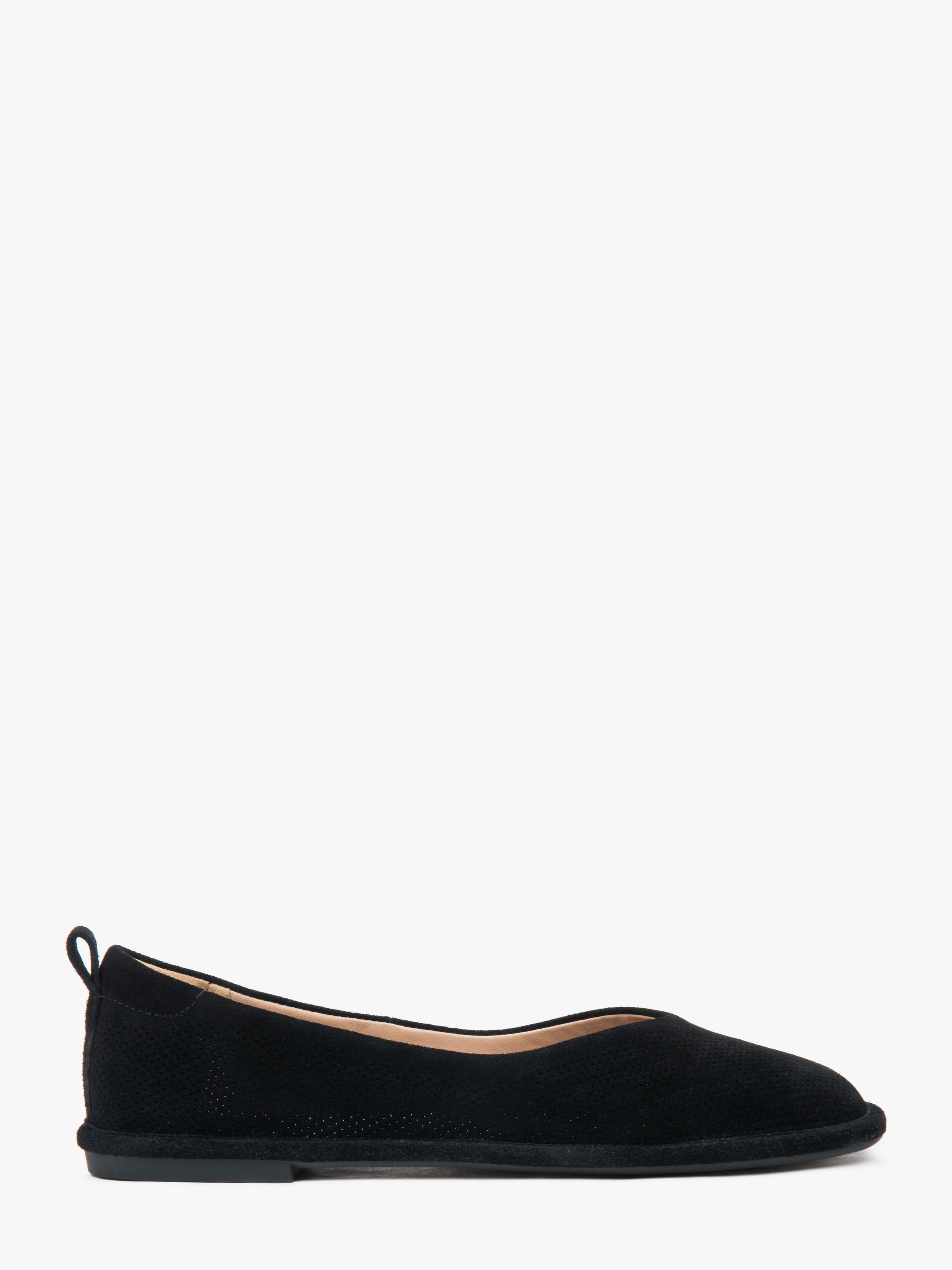 Estro Ballet Flats '202-24105-1' in Black: front