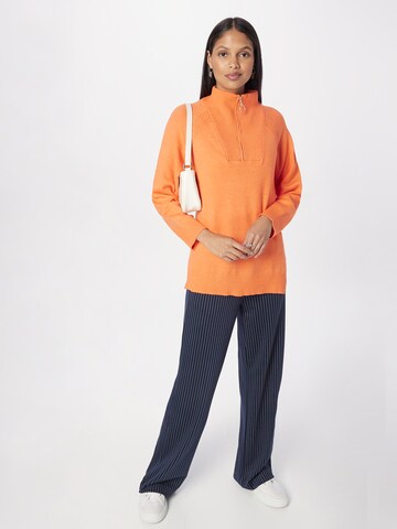 Pull-over 'NONINA' b.young en orange