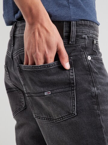 Tommy Jeans Слим Джинсы в Черный