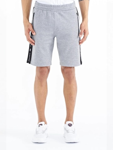 Tommy Life Trousers in Grey: front