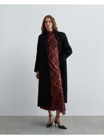 Rochie ' ' de la Scalpers pe roșu