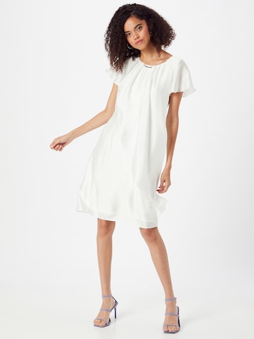 Robe de cocktail SWING en blanc