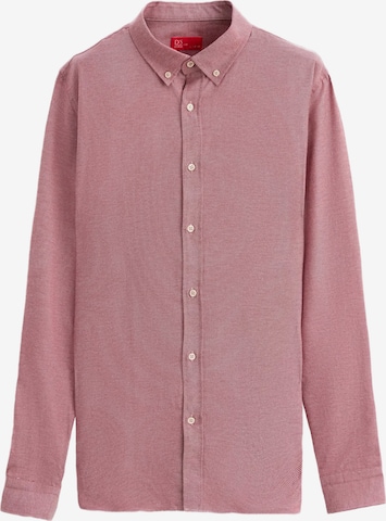 D’S Damat Button Up Shirt in Red: front