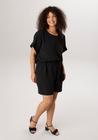Aniston Blouse in Black