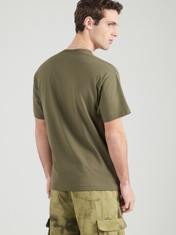 VANS - Camiseta 'SALTON' en verde
