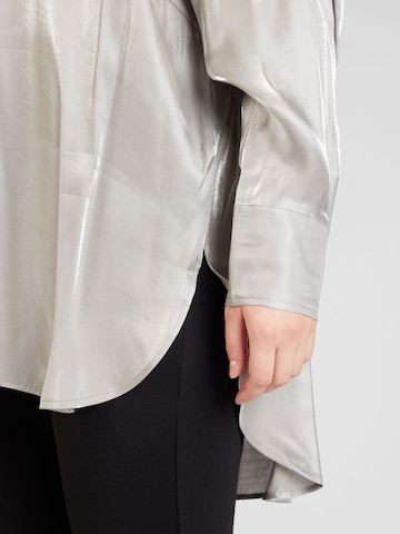 PIECES Curve Blouse 'SOLA' in Silver