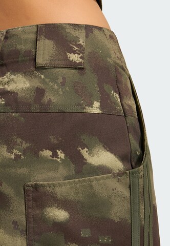 ADIDAS ORIGINALS - Falda en verde