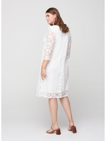 Robe 'EBONNIE' Zizzi en blanc