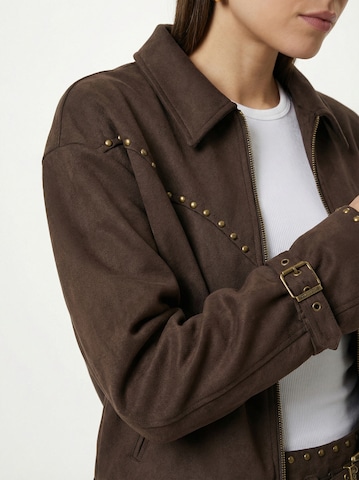 Hoermanseder Демисезонная куртка в Коричневый