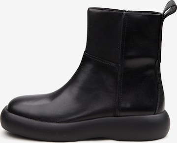 VAGABOND SHOEMAKERS حذاء بكاحل ' JANICK' بلون أسود: الأمام