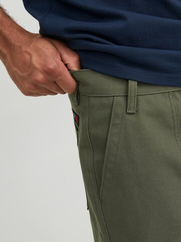 regular Pantaloni chino 'Royal Workwear' di JACK & JONES in verde