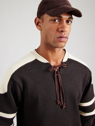 Nike Sportswear Trui 'NIKE BODE REC LACING KNIT' in Bruin