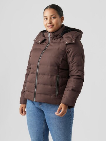 Vero Moda Curve Winter Jacket in Brown: front