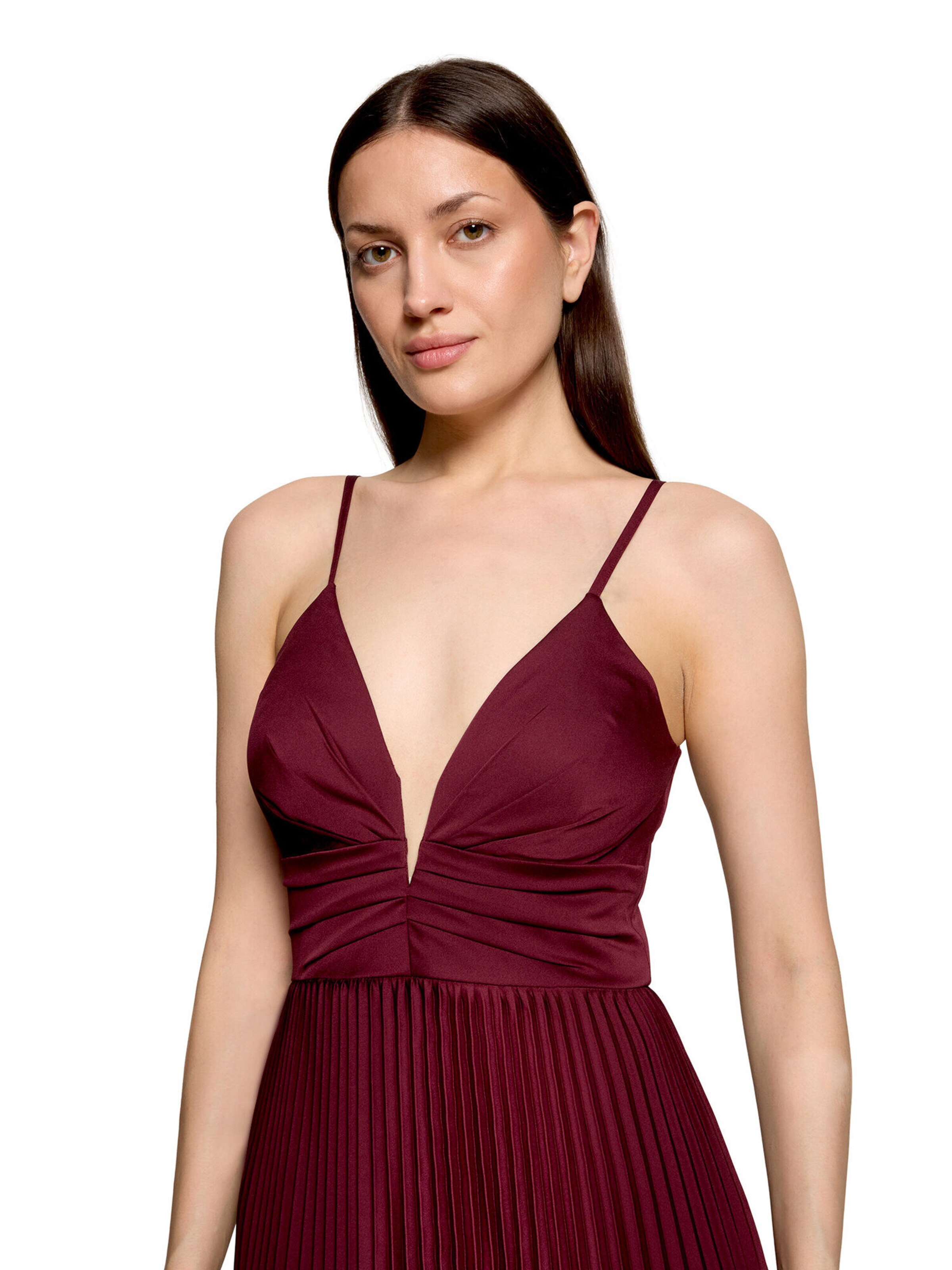 Robe de soirée Vera Mont en rouge