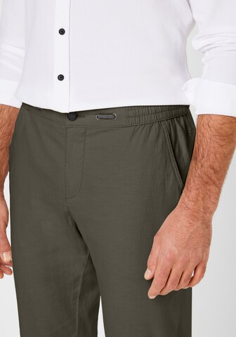 REDPOINT Loosefit Chinohose in Grün