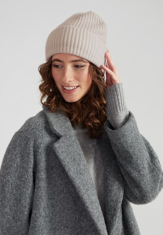 Style Republic Beanie in Beige: front