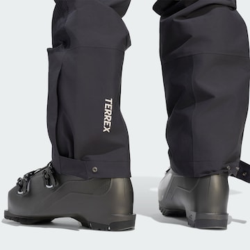 ADIDAS TERREX - Slimfit Calças outdoor 'Xperior Hybrid' em preto