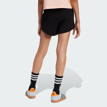 ADIDAS ORIGINALS Loosefit Bukser i sort