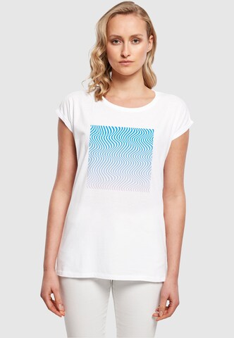 Merchcode T-Shirt 'Summer - Wavy' in Weiß: Vorderseite