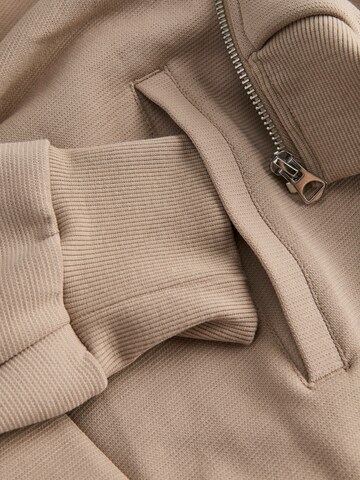 JACK & JONES Zip-Up Hoodie in Beige