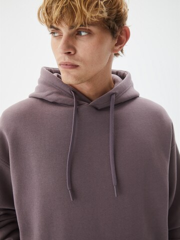 Pull&Bear Sweatshirt in Purple