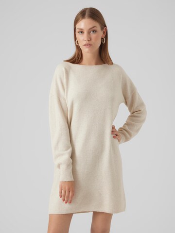 Robes en maille 'DOFFY' VERO MODA en beige : devant