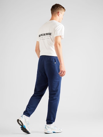 Effilé Pantalon 'Essentials' new balance en bleu