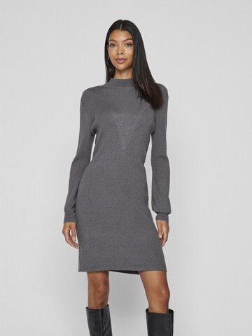 Robes en maille VILA en gris