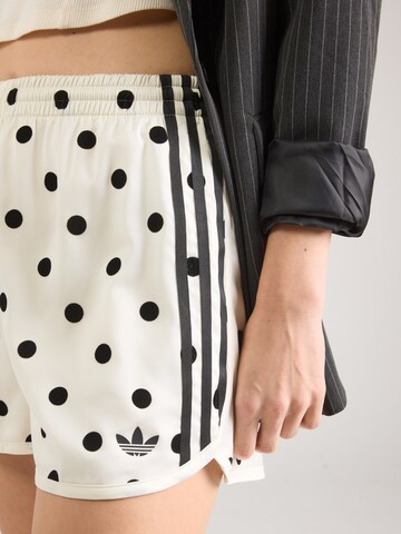 ADIDAS ORIGINALSregular Hlače 'SPRINTER' - bijela boja