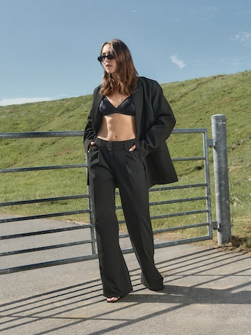 Loosefit Pantalon ATRE en noir